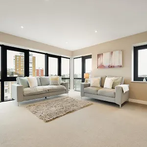 Westcliff Penthouse With Sea Views And Balcony Bournemouth